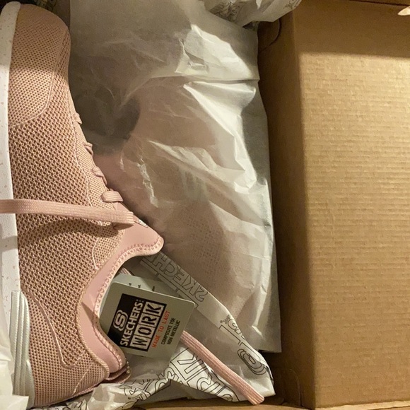 Sketchers composite toe work shoes - Picture 8 of 8